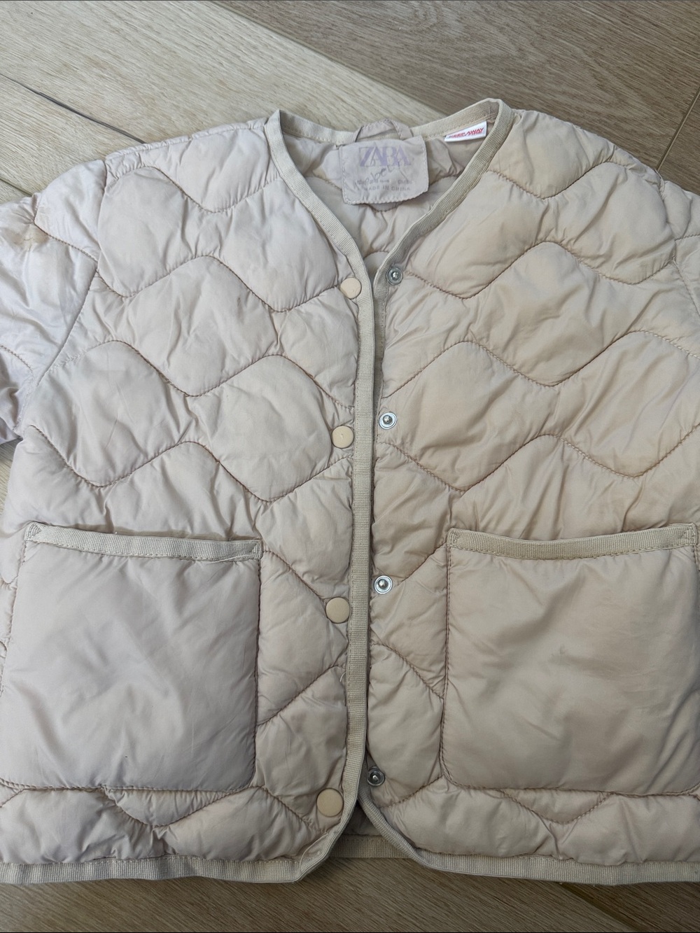 Zara Quilted Light Beige Snap-Front Puffer Jacket size 2-3